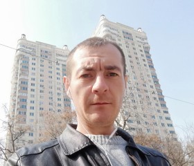 Виктор, 38 лет, Алматы