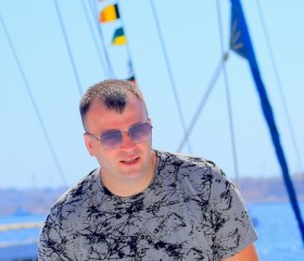 Viktor, 38, Frankfurt am Main