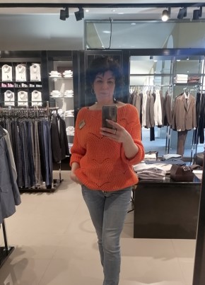 Oksana, 46, Russia, Saint Petersburg