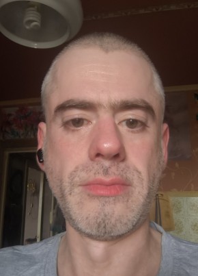 Юрий из Подольска 44 года