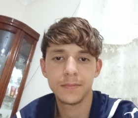 Ivane, 19, Reghaia
