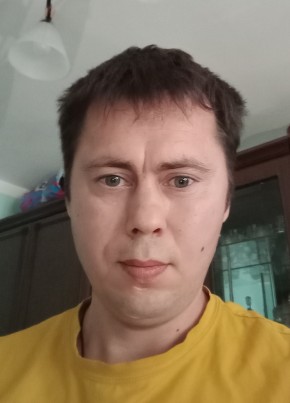 Денис из Воронежа 18 лет