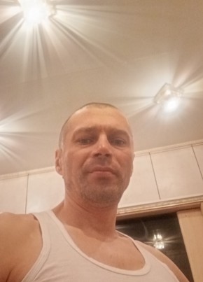 Александр из Елизово 47 лет