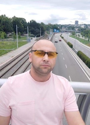 Alexander Karen, 43, Česká republika, Brno