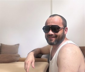 Ilkhom, 40, Incheon