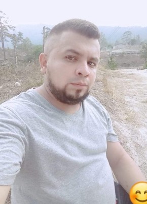 Ernesto, 32, República de Honduras, Tegucigalpa