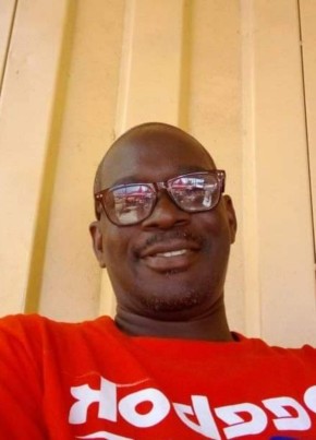 Richie, 46, Ghana, Foso