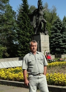 Володя, 68, Россия, Холм