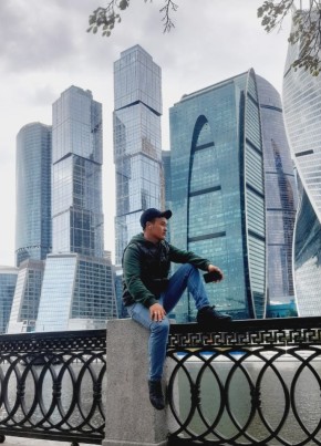 Sirojbek, 23, Россия, Бохан