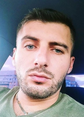 Vahan из Հրազդան 33 года