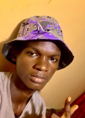 Mamadou, 24, République du Sénégal, Dakar