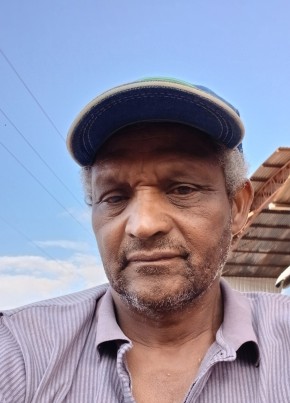José из Dourados 64 года