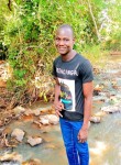 Djiby, 22  , Ngaoundere