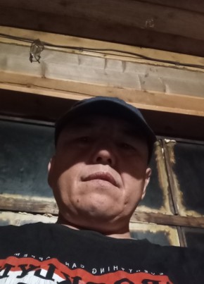 Женя из Горно-Алтайска 47 лет