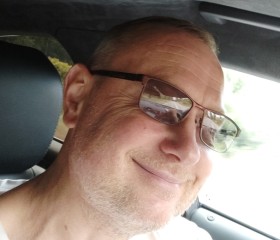 Aleksey, 50, Vienna
