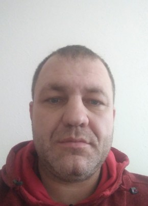 Роман из Новокузнецка 43 года