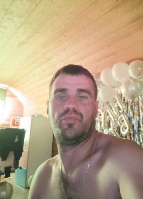 Александр из Краснодара 41 год