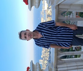 Avraam, 48, Petah Tiqwa