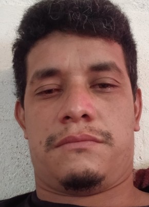 Noel из Santa Bárbara 33 года