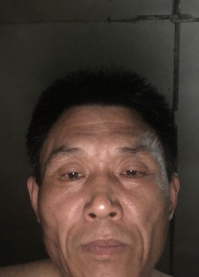王春, 54, 中华人民共和国, 长春市