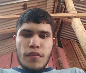 German Martinez, 21, Villarrica
