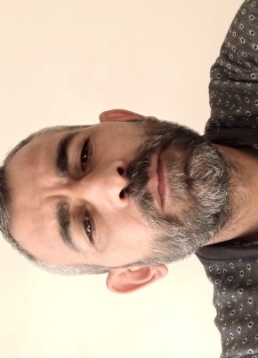 Güven, 39, Türkiye Cumhuriyeti, Esenyurt