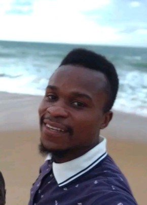 Pstdennis Breeze, 26, Liberia, Monrovia
