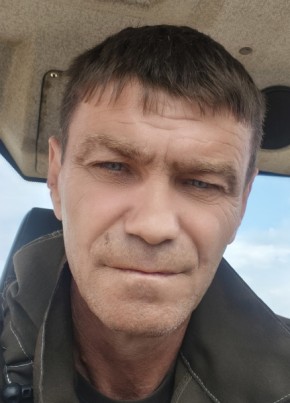 Михаил из Челябинска 49 лет