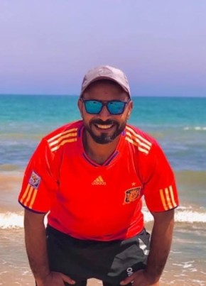Khalil из الجيزة 18 лет