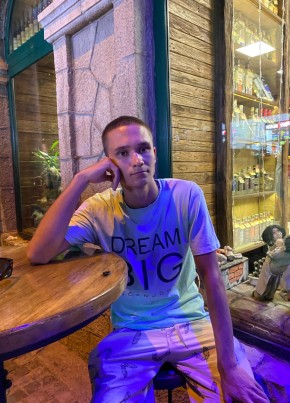 Илья, 21, Россия, Орехово