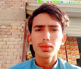 Adeel Naich, 19, Rajanpur
