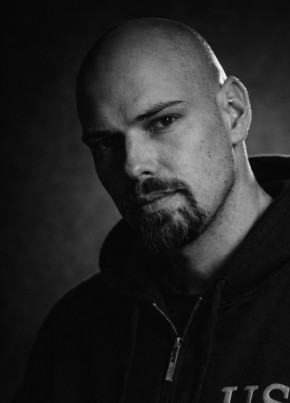Кирилл из Киева 39 лет