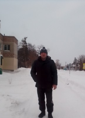 Виктор, 42, Россия, Усть-Тарка
