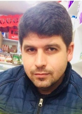 Burhan, 36, Türkiye Cumhuriyeti, İstanbul