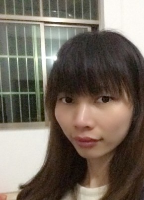 陈小, 37, 中华人民共和国, 梧州市
