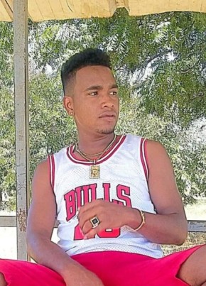 Chrisly, 29, République de Madagascar, Toamasina