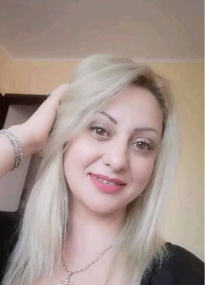 Nourra из Marseille 34 года