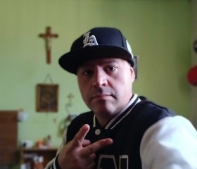 Ufjj, 41, Santiago