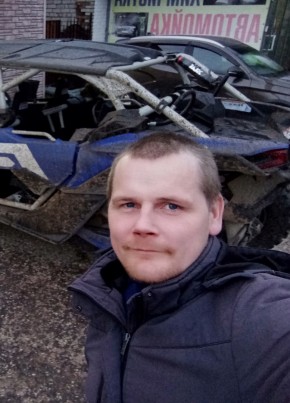 Алексей Бубнов, 36, Россия, Псков