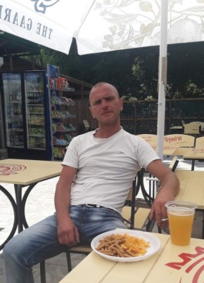 Олег, 40, Україна, Черкаси
