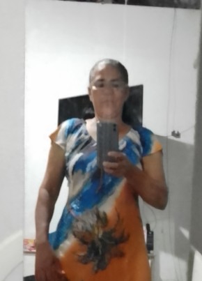 Aparecida, 51, República Federativa do Brasil, Laranjeiras