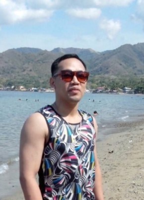 Romel, 40, Pilipinas, Makati City