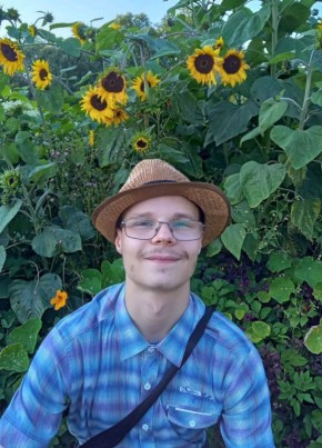 Aleksandr, 23, Russia, Rzhev