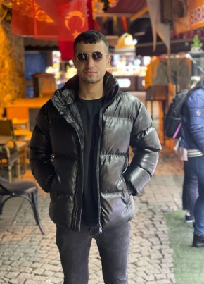 Murat Can, 22, Türkiye Cumhuriyeti, Bahçelievler
