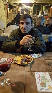 болгарин, 52, Република България, Велико Търново