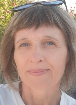 Ольга из Саратова 49 лет