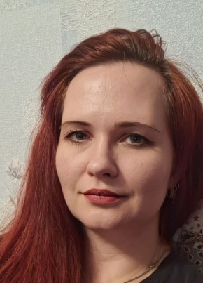 Юлия Крестовская, 33, Россия, Псков
