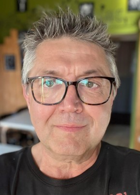 Bruno из Aubervilliers 62 года
