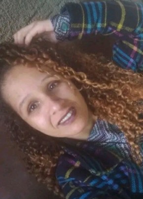 Leandra из Canoas 24 года