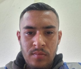 Januz Bajrami, 18, Gjakove
